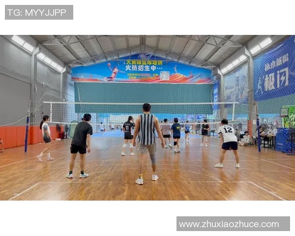 英超排球热议深圳排球队近期状态引发的争议与讨论 英超排球热议深圳排球队近期状态引发的争议与讨论