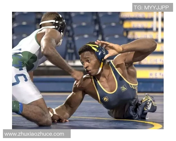 专访黄强揭秘篮球成功秘诀与成长历程分享