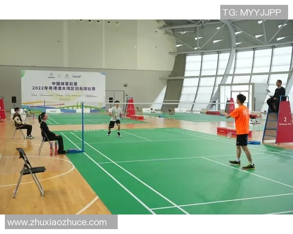 体育实时数据探秘羽毛球女神黄芳的成功秘诀与奋斗历程 体育实时数据探秘羽毛球女神黄芳的成功秘诀与奋斗历程