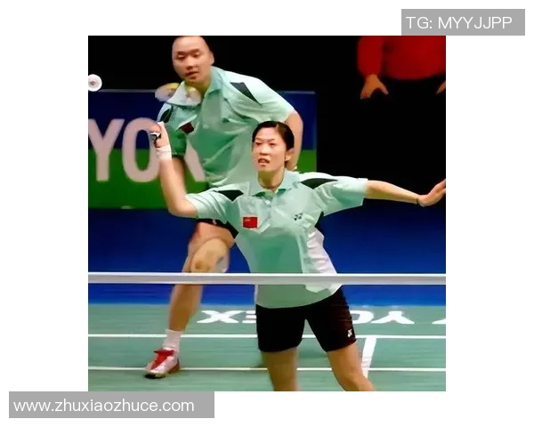 体育实时数据羽毛球巨献揭秘深圳羽毛球队默契配合与训练背后的故事 体育实时数据羽毛球巨献揭秘深圳羽毛球队默契配合与训练背后的故事